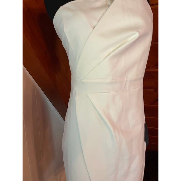 NWT Lulus Queen of the City Asymmetrical White Strapless Bodycon Dress sz L - Picture 5 of 9